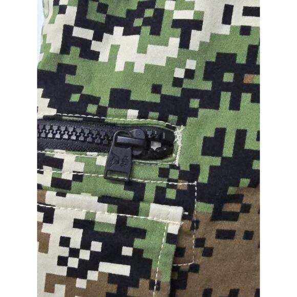 Dogg Supply by Snoop Dogg Men's Elastic Waist Green Cargo Shorts Size Medium - Picture 4 of 8